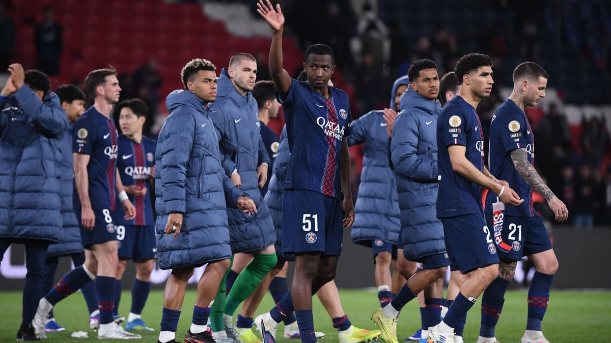 Le jour où les supporters ont tout fait basculer : Willian Pacho était sous le choc, le PSG gagnera la Ligue des champions !