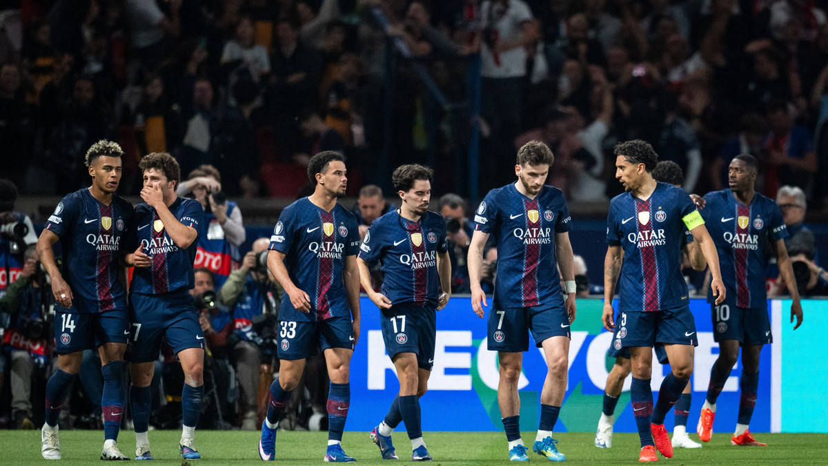 «Les deux moins bons» : Lizarazu balance sur deux joueurs du PSG après le Bayern