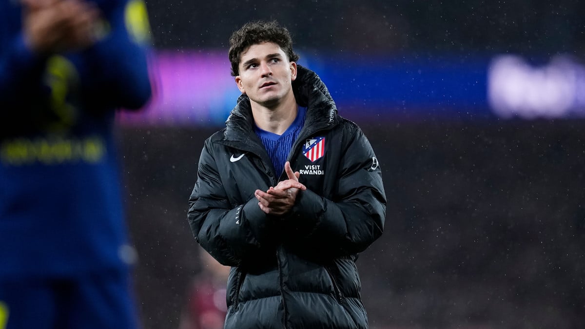Dossier Julian Alvarez : Le FC Barcelone active un plan B au PSG !