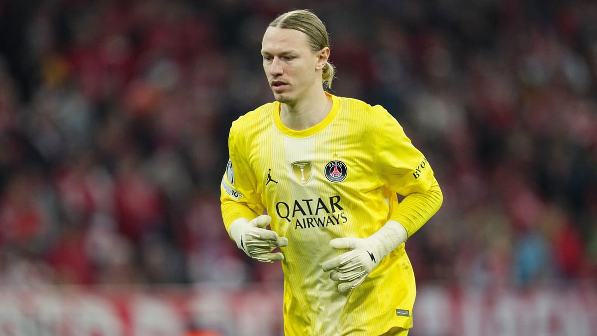Le transfert de Safonov donne des idées au PSG : Luis Campos veut deux autres joueurs russes !