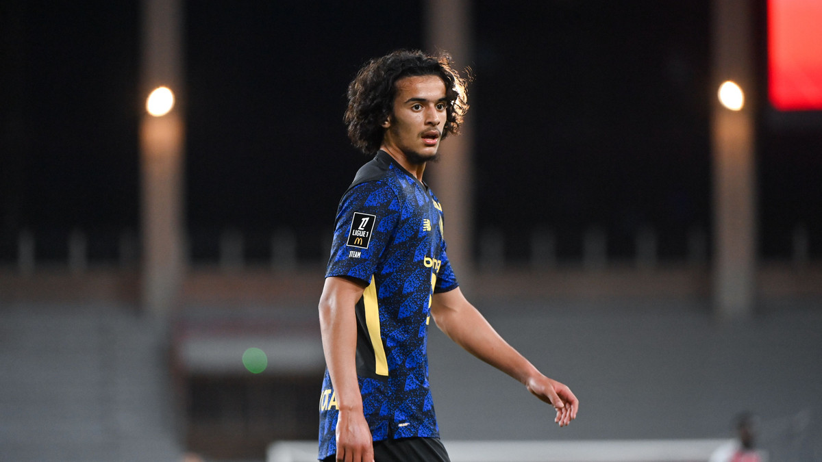 Le PSG ou Arsenal ? Ayyoub Bouaddi a une préférence pour son transfert !
