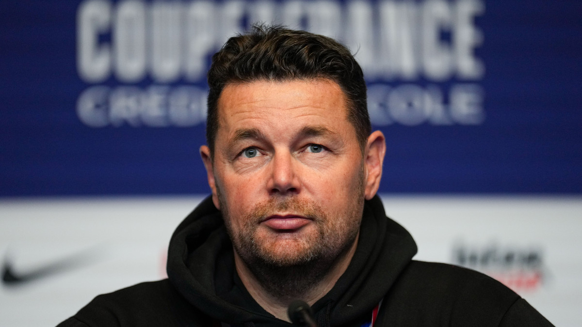 Pierre Sage menace de quitter le RC Lens : Le coup de pression dévoilé sur RMC !