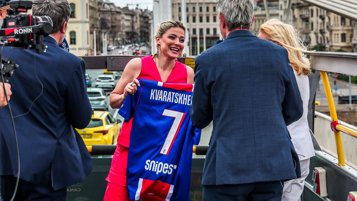 Un joueur du PSG dans le viseur de Laure Boulleau, Luis Enrique n'est pas du tout d'accord !