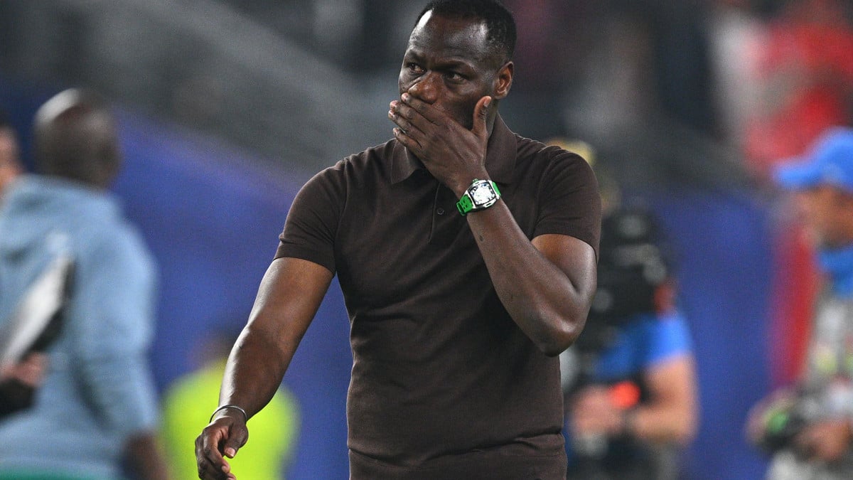 Après le clash entre Kylian Mbappé et le PSG, Pape Thiaw réclame une fortune au Sénégal !