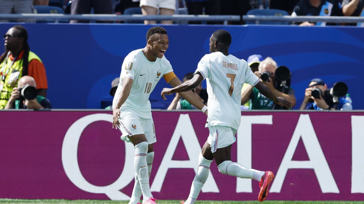 Mbappé/Dembélé - «Vous êtes bêtes !» : Daniel Riolo monte au créneau dans l’After Foot !