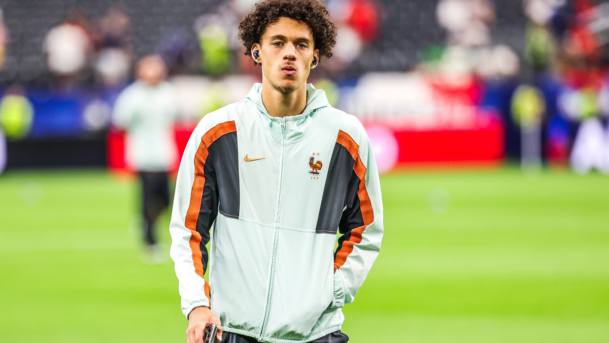 Maghnes Akliouche : Le PSG active un plan B que personne n'a vu venir !