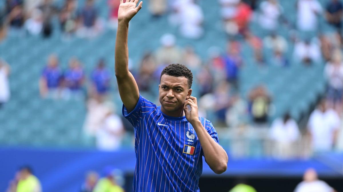 «Très égoïste» : Kylian Mbappé se fait dézinguer par un célèbre champion du monde 1998