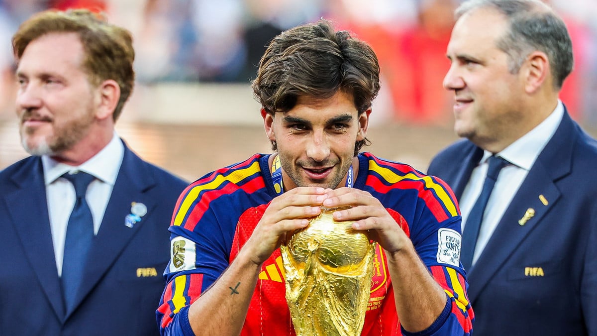 Ferran Torres a pris sa décision concernant le PSG : Un gros club étranger prêt à relancer le feuilleton pour la signature du champion du monde 2026 !