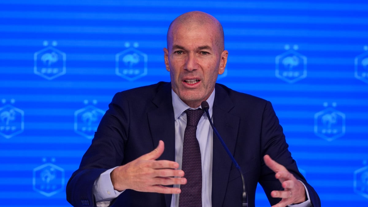 Zinédine Zidane se rate complètement avec l’équipe de France, l’IA imagine un scénario catastrophe pour le nouveau sélectionneur des Bleus !