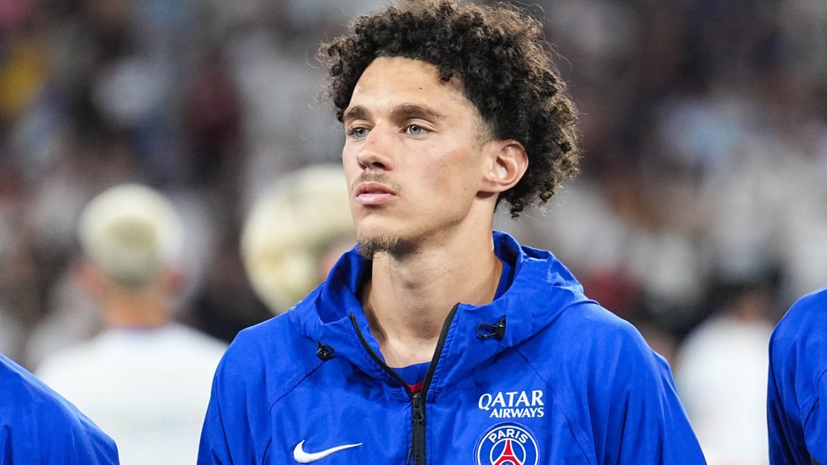 Coup de pression pour Maghnes Akliouche après son transfert au PSG : Luis Enrique lui fait une annonce à laquelle il ne s'attendait pas du tout