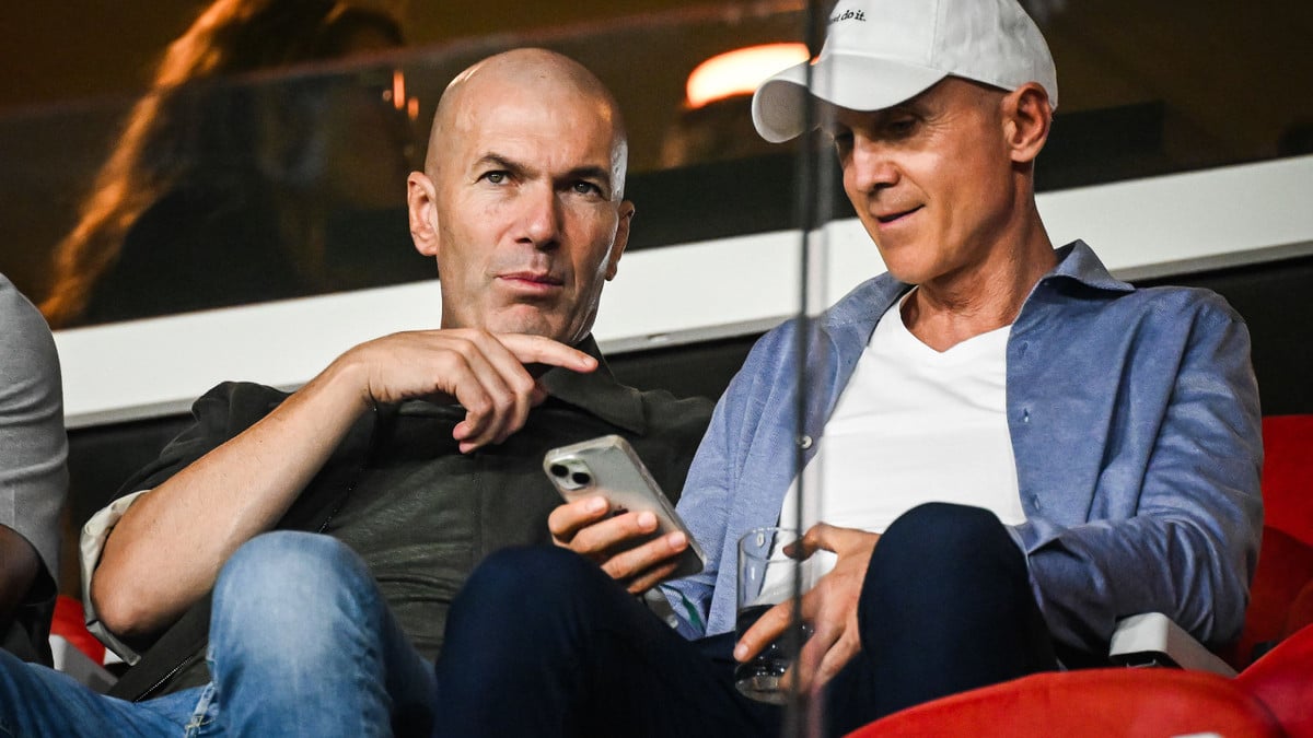 Le PSG battu par le RC Lens : Cela pourrait inspirer Zinédine Zidane pour sa première liste en équipe de France !