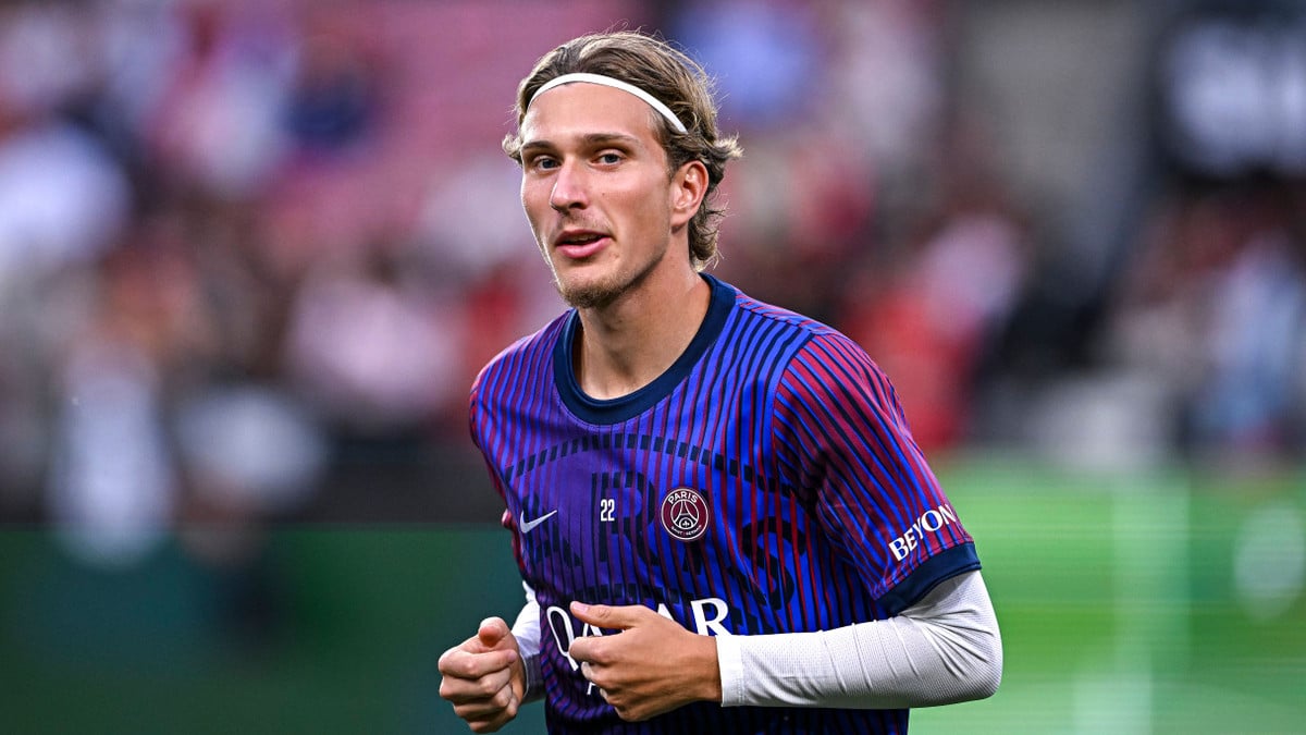 Remplaçant de Bradley Barcola, Mika Godts se sait attendu : La recrue surprise de l'été dévoile ses objectifs au PSG
