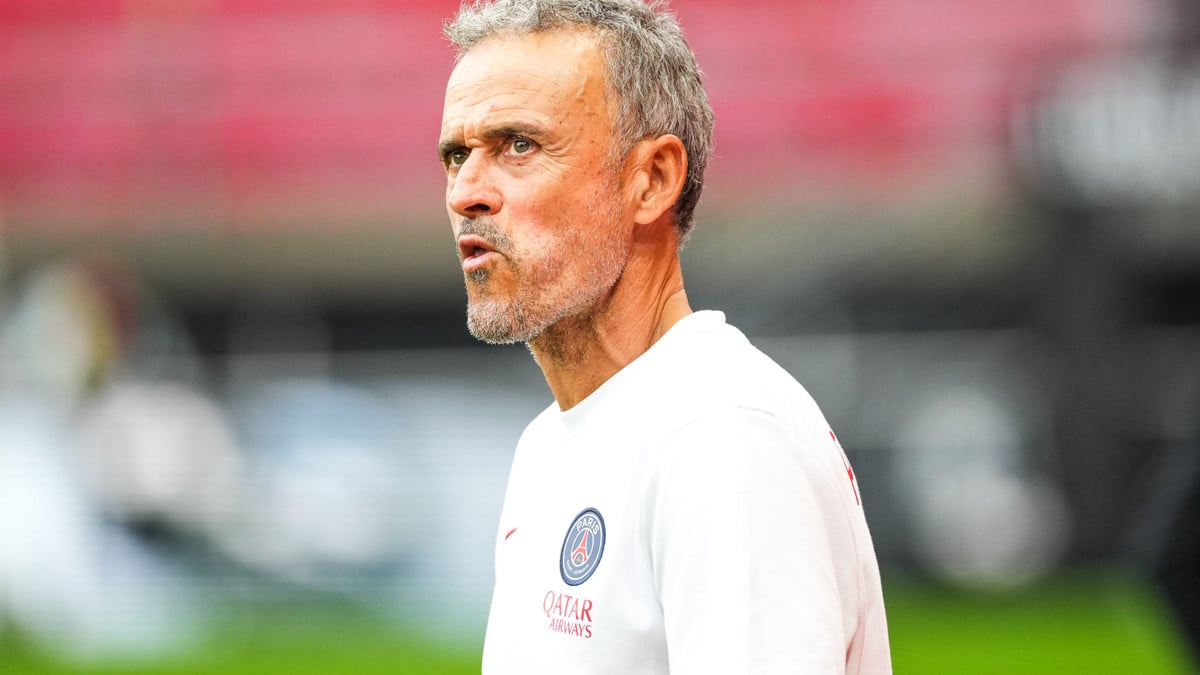 Présenté comme le successeur de Rayan Cherki, son profil correspond parfaitement à ce que veut Luis Enrique : Voilà la surprise de dernière minute que prépare le PSG sur le mercato !