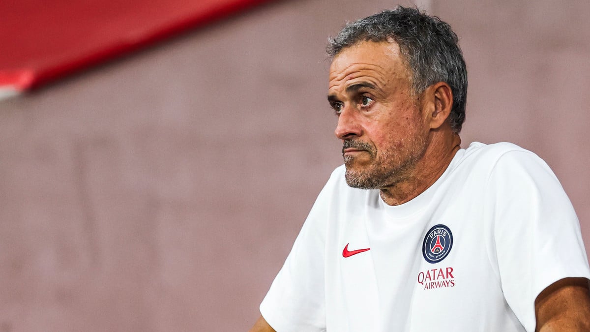 Mercato «exceptionnel» au PSG : «C'est abusé», Daniel Riolo n'est pas du tout d'accord avec Luis Enrique !