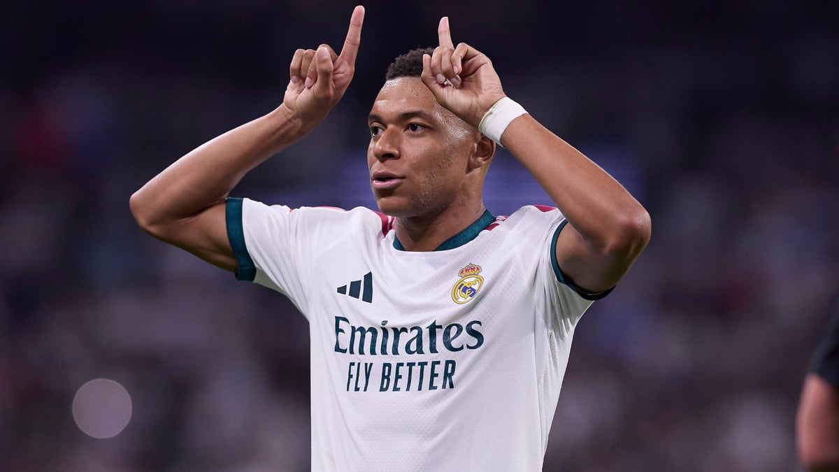 «Kylian Mbappé n'était pas dans la meilleure équipe du monde» : Un journaliste se mouille et annonce un duel au PSG pour le Ballon d'Or