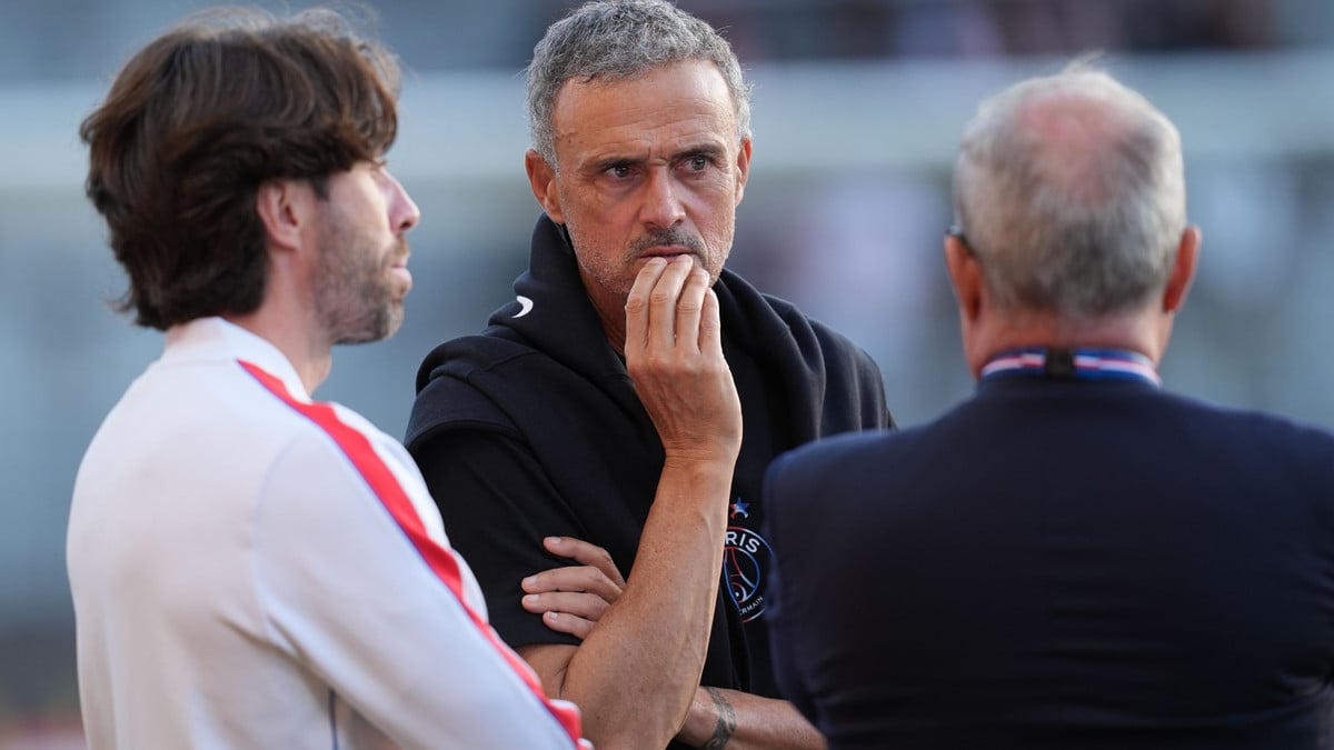 Un transfert a choqué tout le monde au PSG : Voilà l'entraîneur qui a permis de boucler cette signature surprise... et ce n'est pas Luis Enrique !