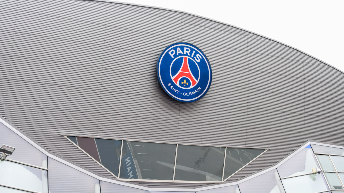 Mercato - PSG : Un gros contrat lui est proposé, il va bientôt dire oui à Nasser Al-Khelaïfi ?