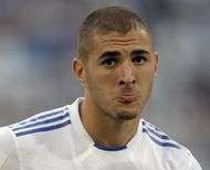 Comment Benzema peut il regler son probleme