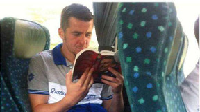 Barton frappe encore