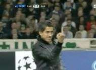 Lhomme qui a ose faire un doigt a Messi