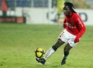 PSG Luyindula mieux quun reserviste