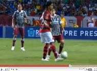 Ronaldinho ressort la glu