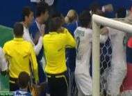 Roberto Carlos son coup franc provoque une bagarre