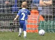 Le fils dIvanovic ridiculise Fernando Torres