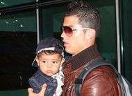 Ronaldo saffiche avec son gosse