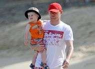 Rooney cache ses nouveaux cheveux