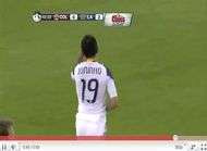 Juninho se prend pour un autre