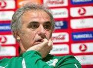 Comment Vahid depouille lAlgerie