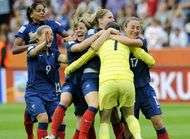 Les Bleues payees au lance pierre