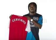 Gervinho se fout de Fabregas et Nasri