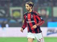 Le PSG perd deux pistes