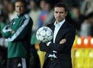 Remi Garde passe incognito a l’UEFA