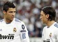 Real les frappes de mules dOzil et Ronaldo