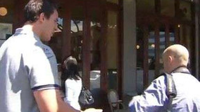 Le XV de France harcelé, Papé pète un câble !