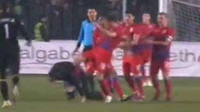 Un hooligan tabassé par des joueurs du Steaua !