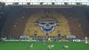 LOM prend une leçon de tifo