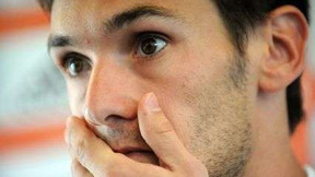 OL : Lloris grillé par Julio Cesar ?