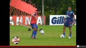 Le dernier bijou de Ronaldinho