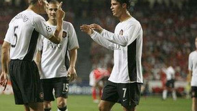 Ferdinand joue les journalistes avec Ronaldo