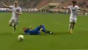 Anelka apprend la simulation à ses joueurs