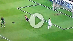 L’orgasme de Neville en direct grâce à Torres