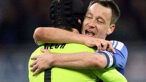 Laveu de Cech face au Barça