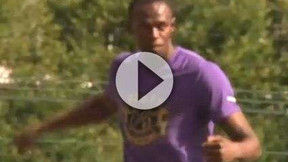 Bolt se lance dans la chanson