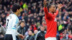 MU - Evra : « serrer la main de Suarez était nécessaire »