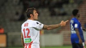 Ajaccio : Pierre Ménès allume Mutu