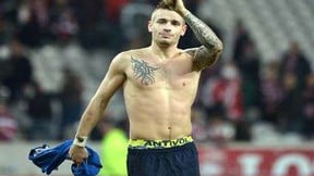 Le LOSC rend hommage à Mathieu Debuchy